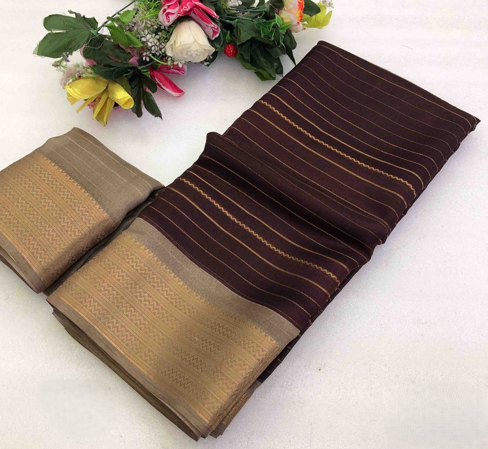 Moss Gold Zari Weaving Dual Shade Jacquard Border Saree